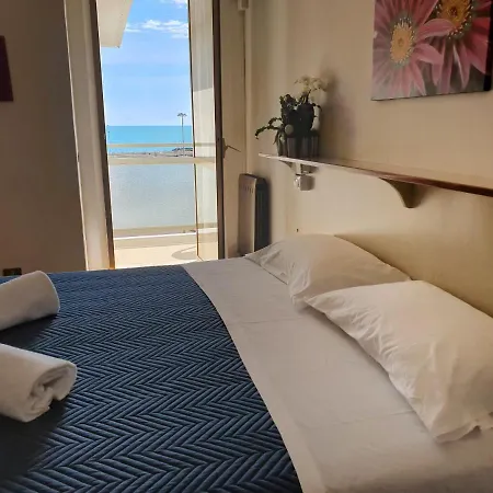 Sorriso Hotell Numana