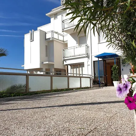 Hotel Sorriso 3*